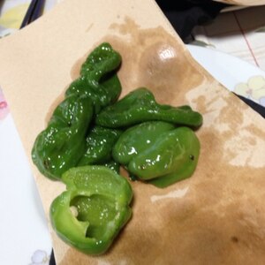 揚げ物ついでに ピーマンの素揚げ レシピ 作り方 By ブルーボリジ 楽天レシピ